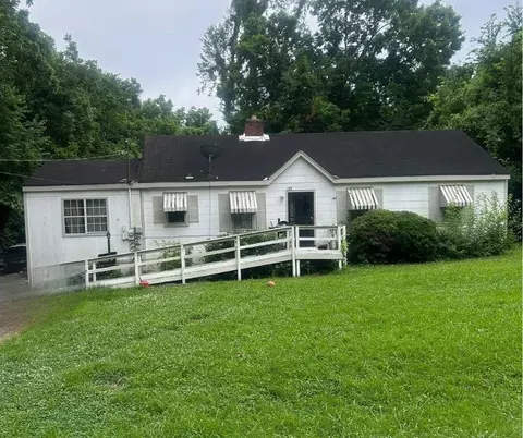 1191 Pera Dr, Memphis, TN 38127