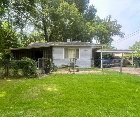 1006 Carrolton Rd, Memphis, TN 38127