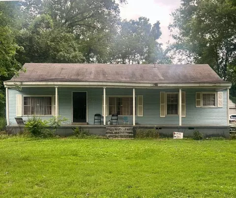 1200 Pera Dr, Memphis, TN 38127