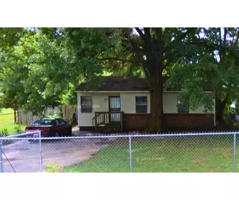 2563 Sunny Hill Dr, Memphis, TN 38127