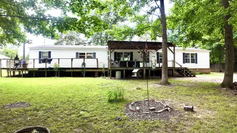 525 Robertson Rd, Mason, TN 38049