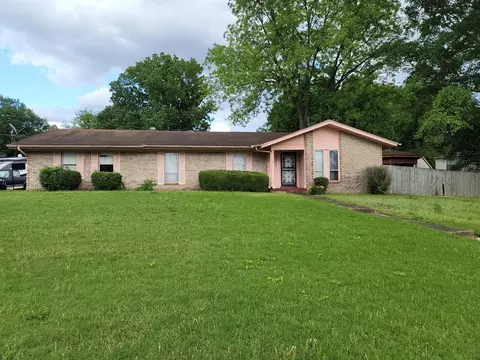 5374 Hudgins Rd, Memphis, TN 38116