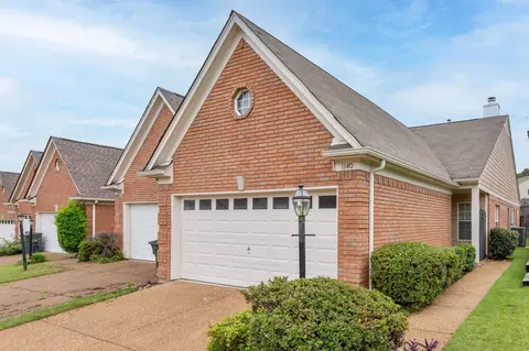 1140 Brady Hollow Ln, Memphis, TN 38016