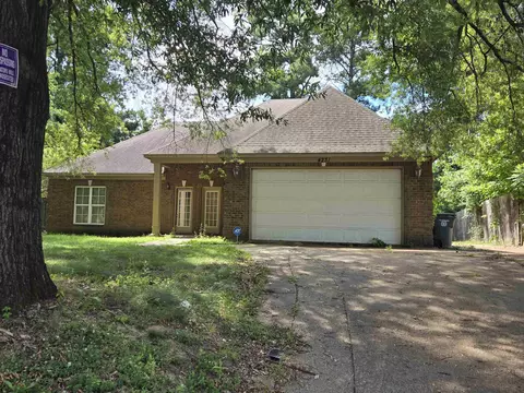 4231 Argonne St, Memphis, TN 38127