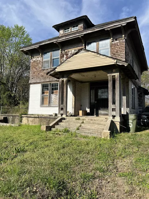 905 S Willett St, Memphis, TN 38114
