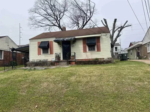 1845 Blair Hunt St, Memphis, TN 38109