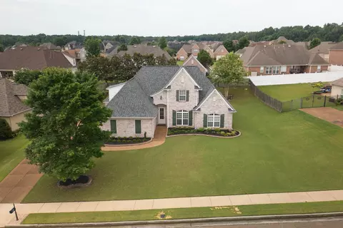 8889 Carriage Creek Rd, Arlington, TN 38002