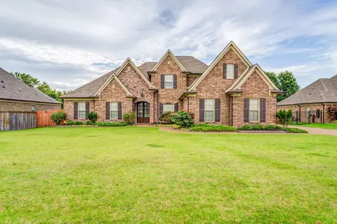 5863 Windsor Falls Loop, Arlington, TN 38002