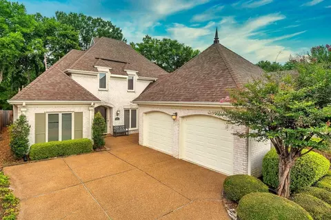 1443 Wolf Park Rd, Germantown, TN 38138