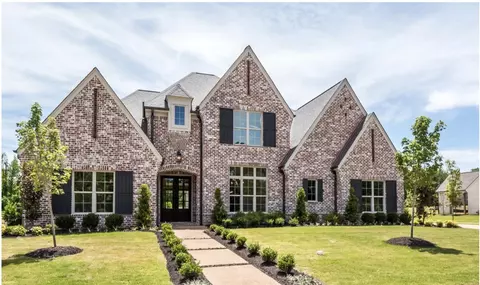 160 Magnolia Ridge Dr, Rossville, TN 38066