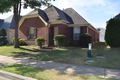 7225 Grapetree Trl, Cordova, TN 38018