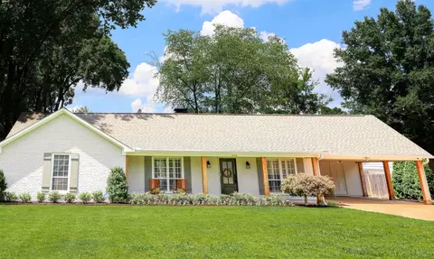 6674 Millbridge Cv, Memphis, TN 38120