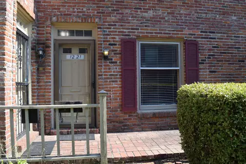 1221 Chamberlain Dr #1221, Memphis, TN 38119