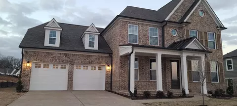 511 Mount Ivy Dr, Collierville, TN 38017