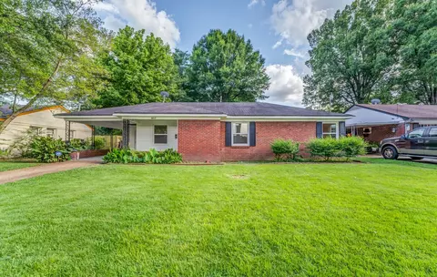 4613 Boyce Rd, Memphis, TN 38117