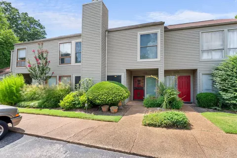 3118 Knob Hill Rd, Lakeland, TN 38002