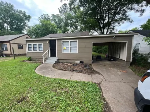 1957 Clifton Ave, Memphis, TN 38127