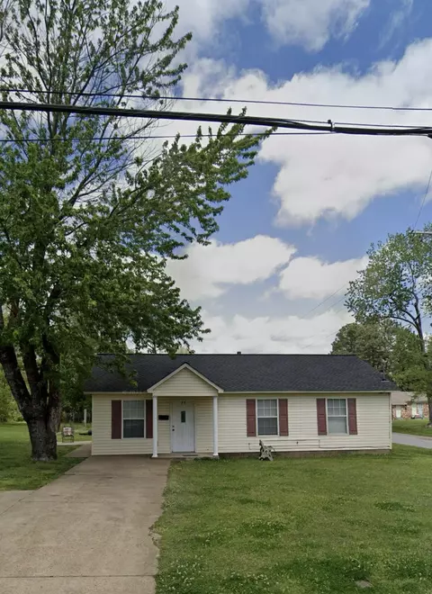 35 E Thomas St, Brownsville, TN 38012
