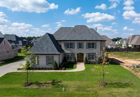 1545 Paso Fino Trl, Collierville, TN 38017