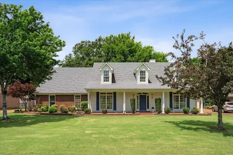 3359 Pembroke Ellis Cv, Bartlett, TN 38133