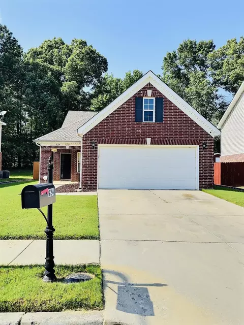 924 Ruby Creek Cv, Memphis, TN 38109