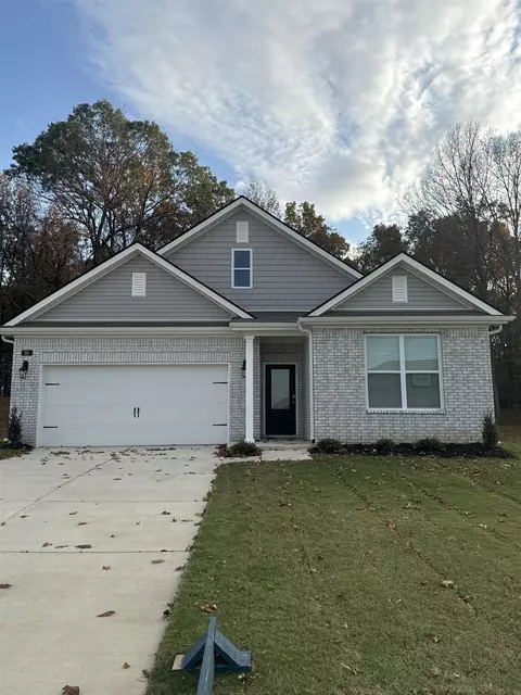 90 Arrowwood Trl, Oakland, TN 38060