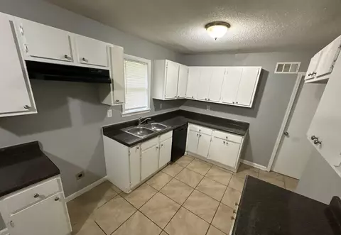 3654 Windermere Rd, Memphis, TN 38128