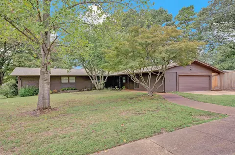 5340 Sycamore Grove Ln, Memphis, TN 38120