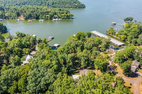 775 River Cliff Ln, Counce, TN 38326
