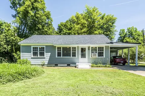 52 Main St S, Brighton, TN 38011
