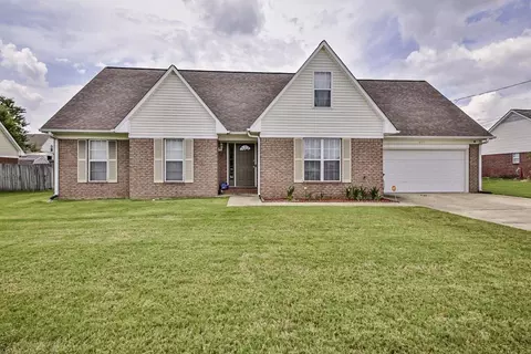 642 Bloomington Dr, Brighton, TN 38011