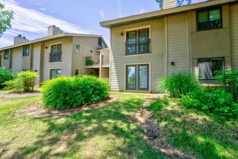 1840 Eagle Branch Cv #1, Germantown, TN 38138