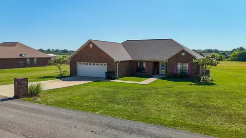 2 Raptor Drive Dr, Belmont, MS 38827