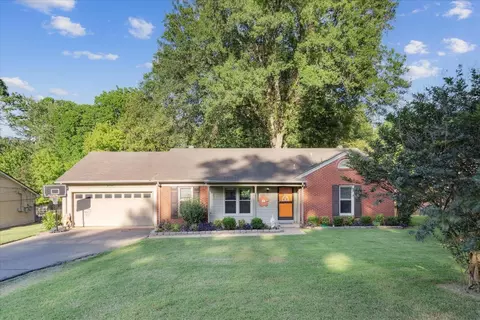 6124 Ivanhoe Rd, Bartlett, TN 38134