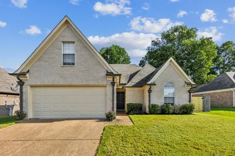 10142 Hammersmith Ln, Cordova, TN 38016