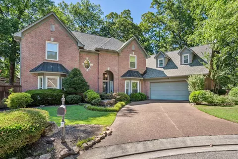 1423 E Leisure Crest Ct, Memphis, TN 38016