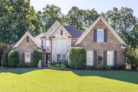 10123 Gillespie Oak Dr, Lakeland, TN 38002