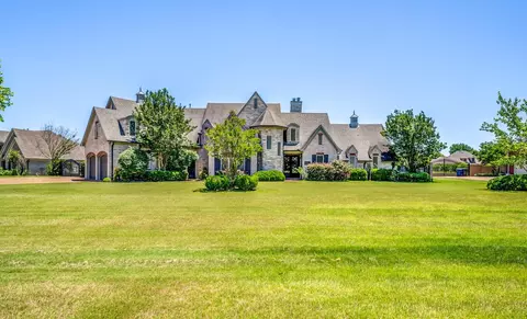65 Green Tree Cv, Piperton, TN 38017