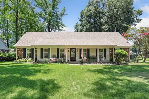 7111 Riverwood St, Germantown, TN 38138