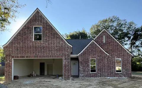307 S Hiawatha St, Somerville, TN 38068