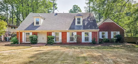 5639 Glade View Dr, Memphis, TN 38120
