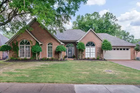 852 Joe Dr, Collierville, TN 38017