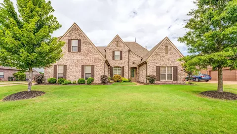 4646 Craddle Hill Dr, Arlington, TN 38002