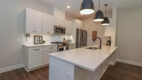 267 W Deaderick St, Jackson, TN 38305 photo 7