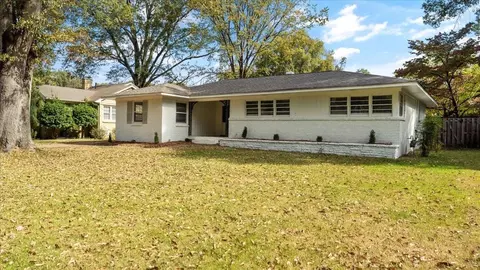 176 N Rose Rd, Memphis, TN 38117