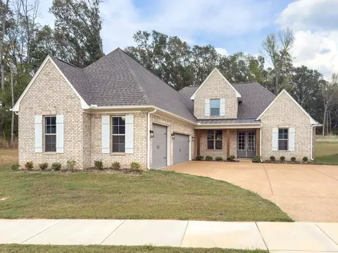 10182 Kaitlynn Rose Dr S, Lakeland, TN 38002