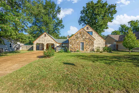 6212 Ledgewood Ln, Bartlett, TN 38135