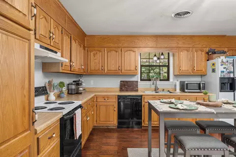 101 E Ash St, Iuka, MS 38852 photo 7