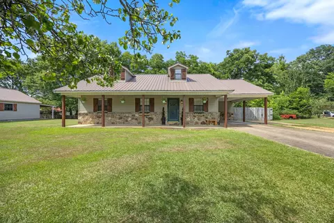 101 E Ash St, Iuka, MS 38852