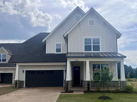 10203 Louanne Dr, Collierville, TN 38017